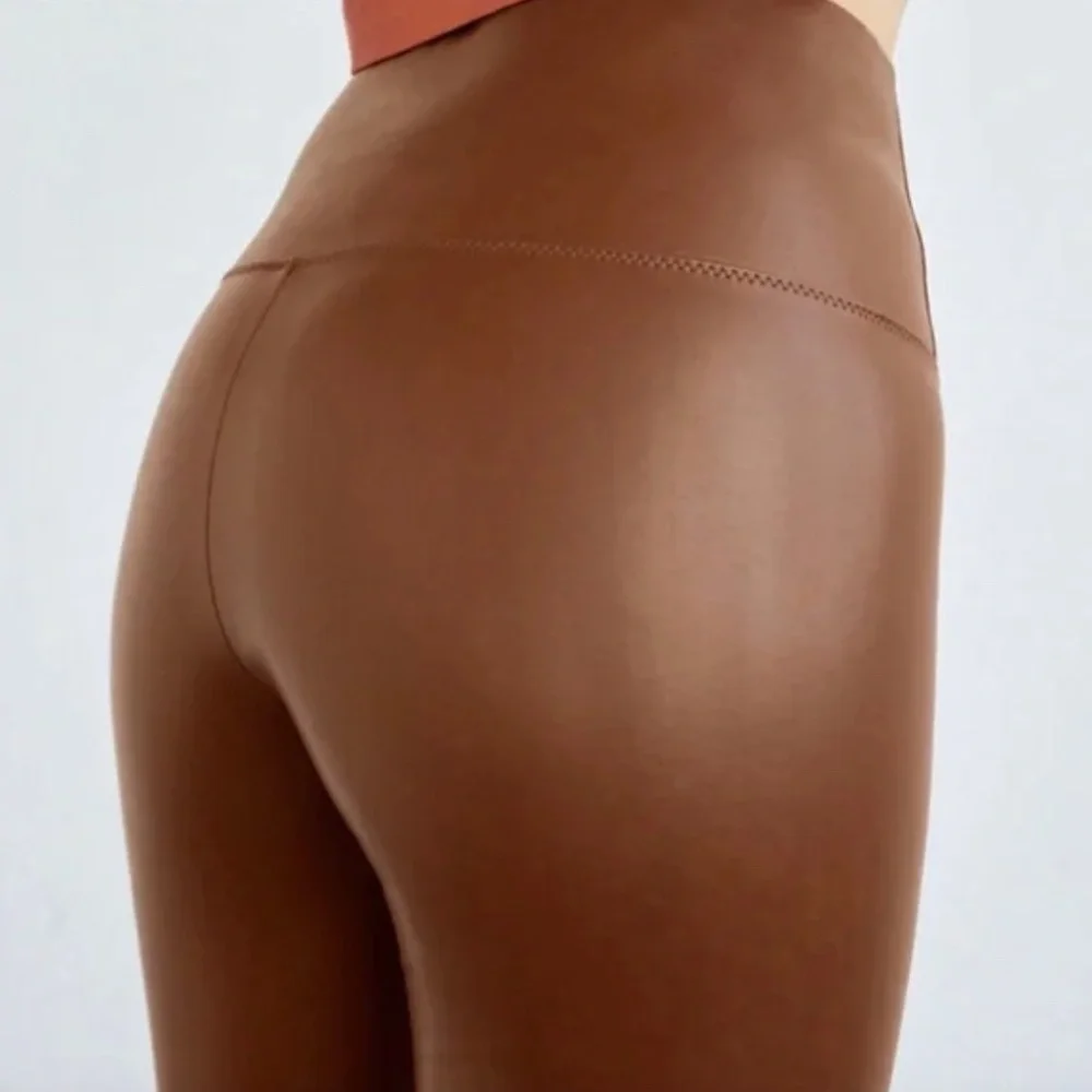 🤎 Aritzia Wilfred Free DARIA Vegan Leather Pants Tan • XS • Icon Status - Picture 2 of 8